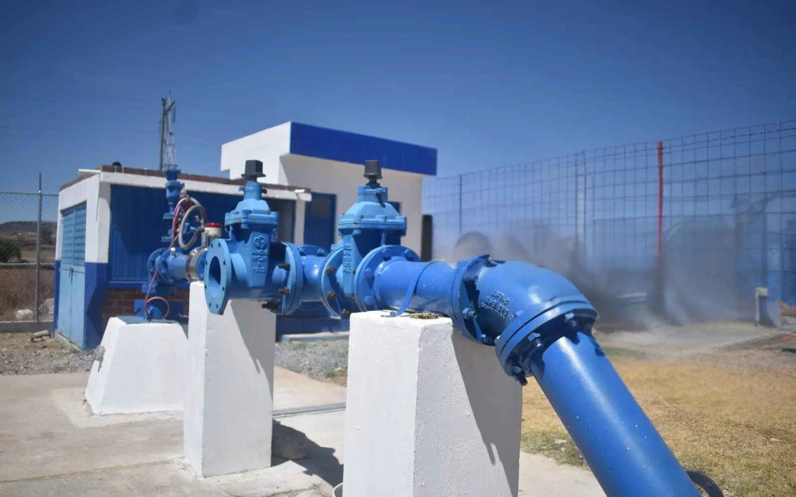 Bomba sumergible tipo turbina WOLF para pozos municipales