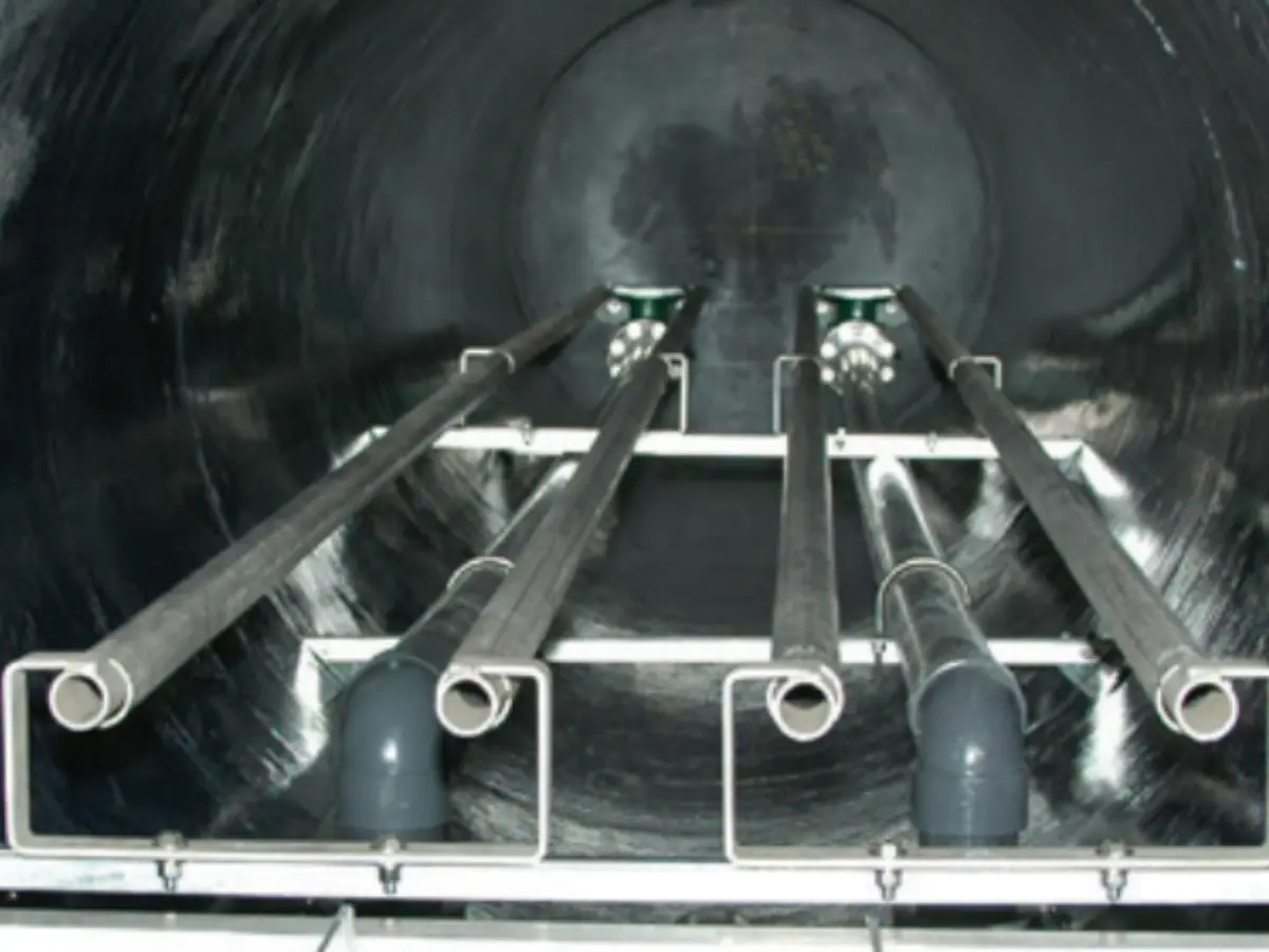 Interior de un carcamo de bombeo